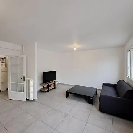 Sofia, Le Confort A Grande Echelle Apartment *